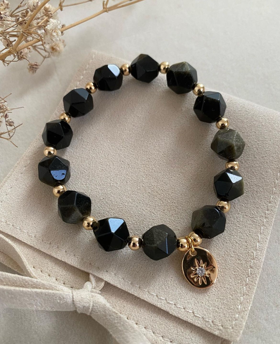 The Wizard Stone  image 0